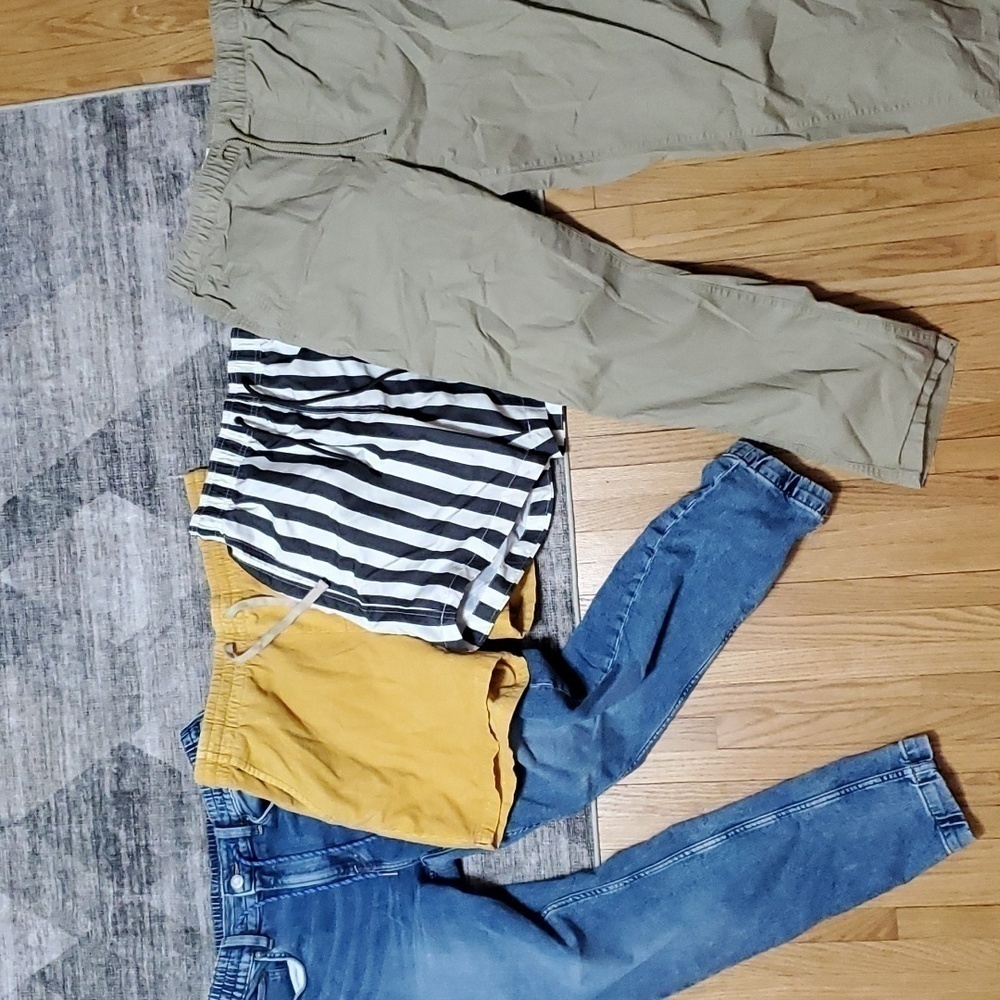 Bundle Lot H&M Aeropostale Shorts Pants Jeans Mens Size Small‎ Corduroy Joggers